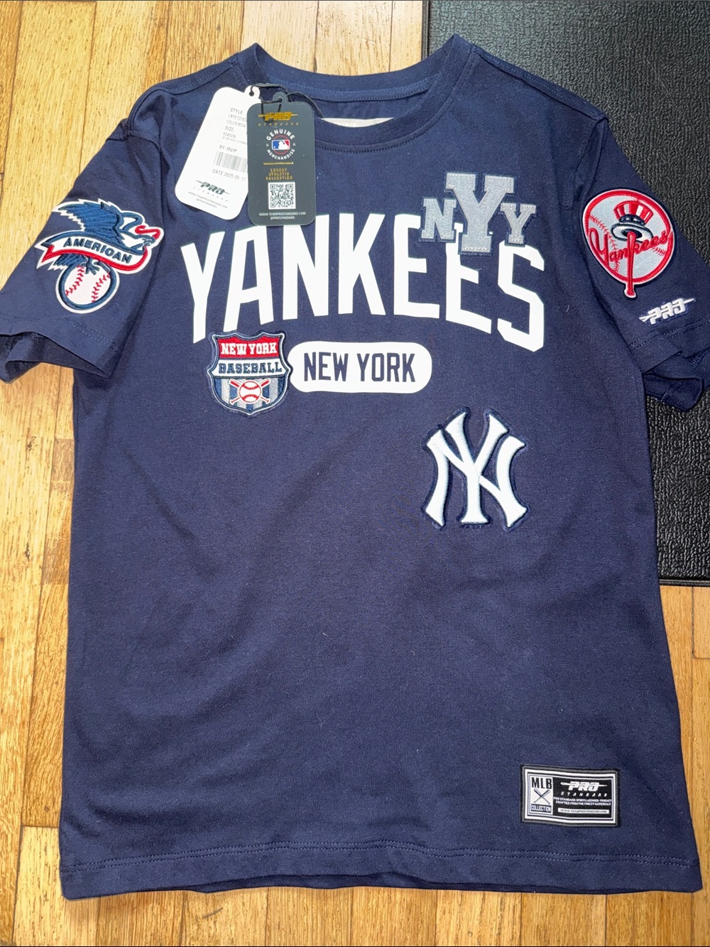 Kids Navy Short-Sleeve Tee MEDIUM PRO STANDARD YANKEES OFFICIAL
